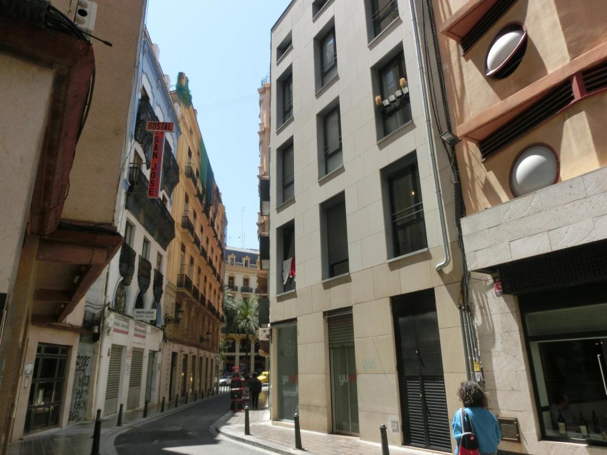 Total Valencia Apartman Kültér fotó