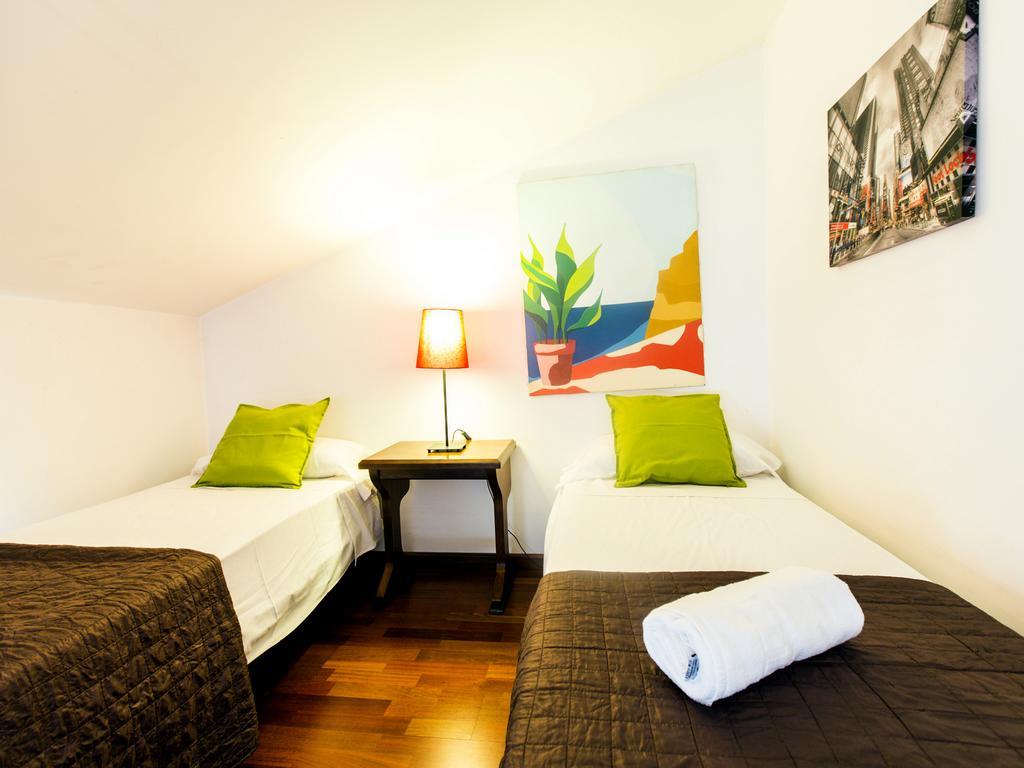 Total Valencia Apartman Szoba fotó